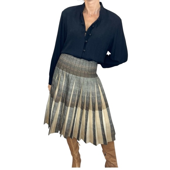 Vintage Canadian made black boxy mandarin collar long sleeve blouse 16 - Picture 3 of 12